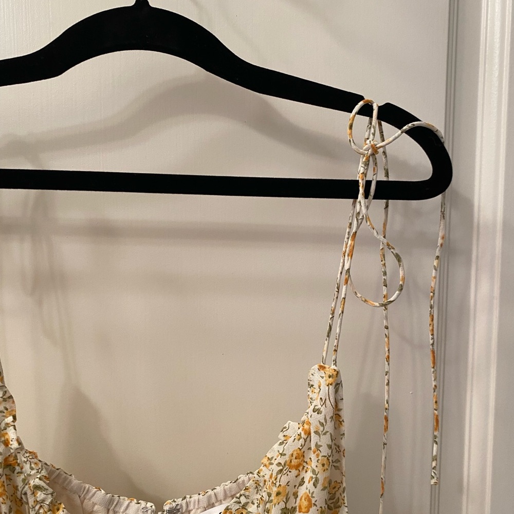 NWT! Reformation Ester Dress - Picture 9 of 10